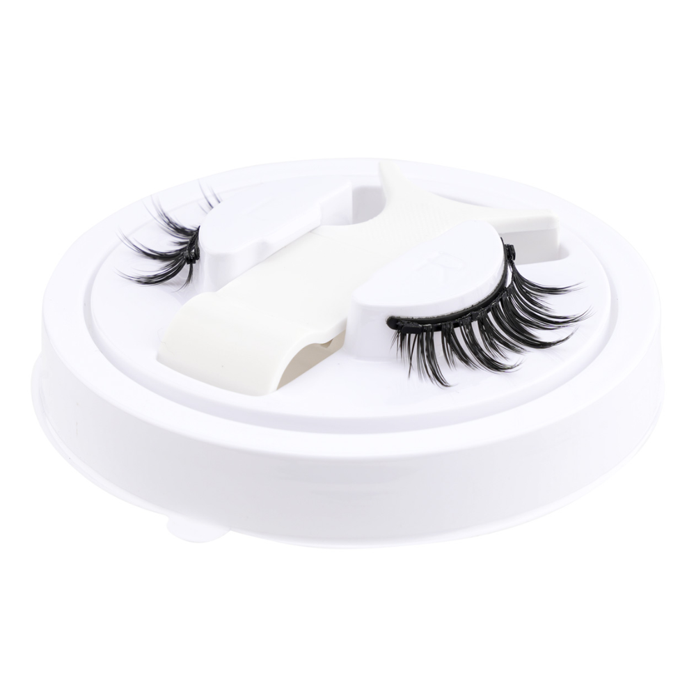 Magnetic 3D Eyelashes with Tweezer Applicator, Reusable and Glue-Free