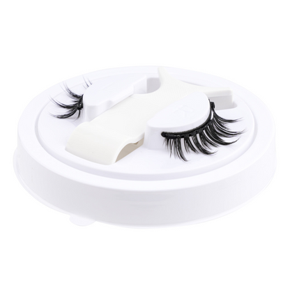 Magnetic 3D Eyelashes with Tweezer Applicator, Reusable and Glue-Free