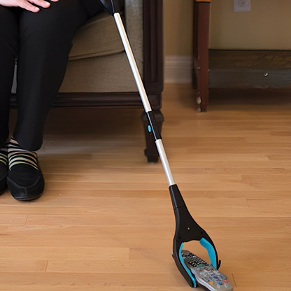 Grabber Stick with Rotating Jaw and 32 in Reach, Foldable Design
