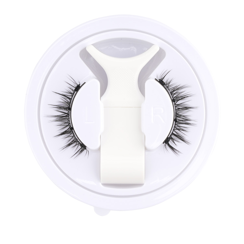 Magnetic 3D Eyelashes with Tweezer Applicator, Reusable and Glue-Free