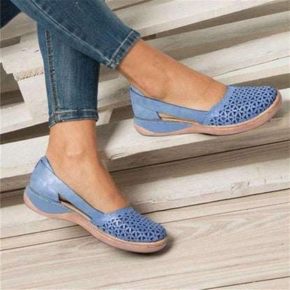 Wide Toe Box Moccasin Flats with Crossover Upper and Anatomical Insole