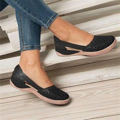 Wide Toe Box Moccasin Flats with Crossover Upper and Anatomical Insole