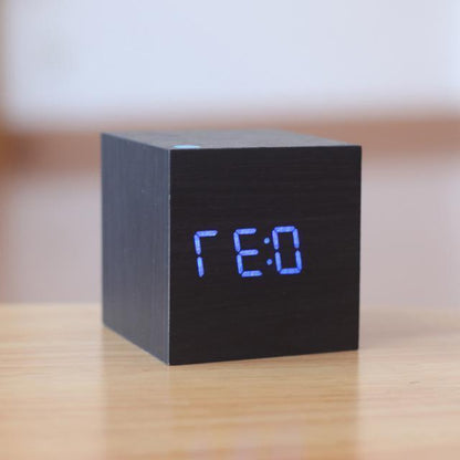 Digital Wood Clock with Luminous Display and Minimalist Design