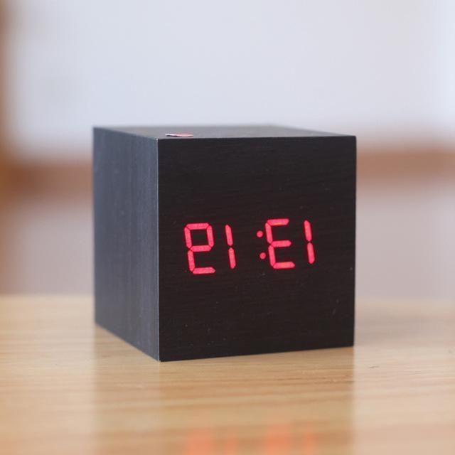 Digital Wood Clock with Luminous Display and Minimalist Design