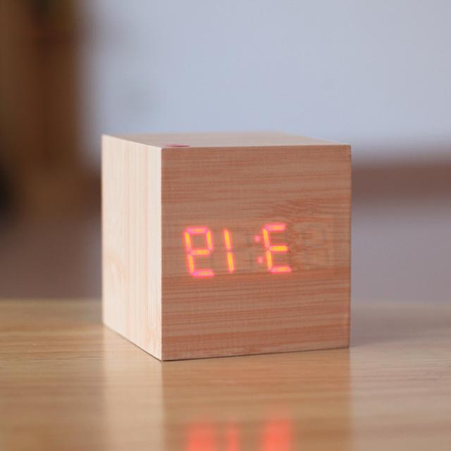 Digital Wood Clock with Luminous Display and Minimalist Design